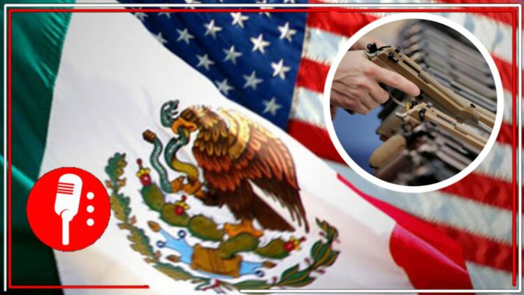 Banderas México y Estados Unidos. Imagen: Embajada de Estados Unidos en México. Arma en mano. Foto: Reuters.